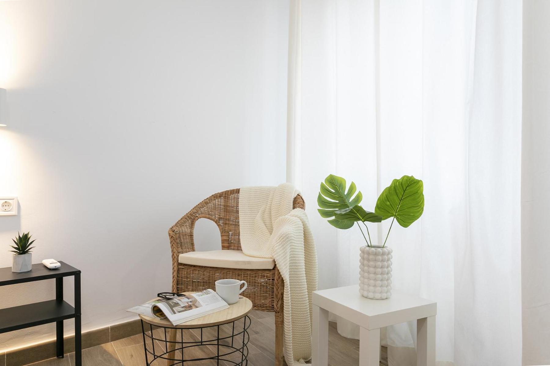 -malagasunapts-central &quite Malaga