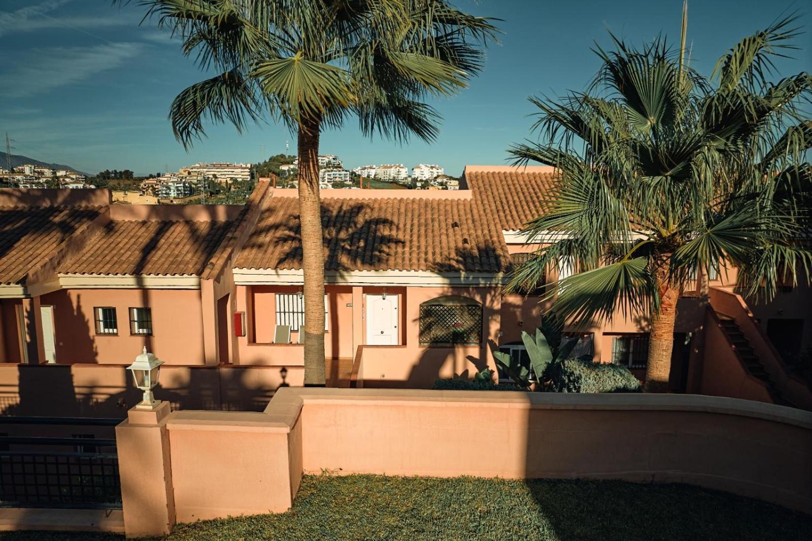 Cozy Penthouse Riviera Del Sol Apartment