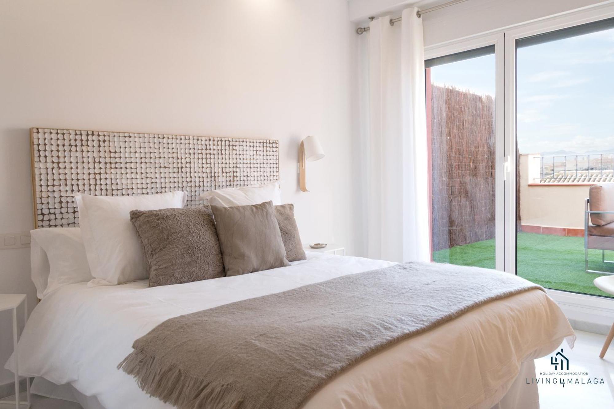Living4malaga Blue Bay Apartment