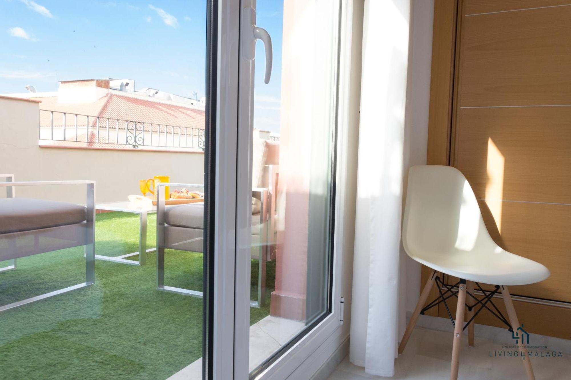 Living4malaga Blue Bay Apartment