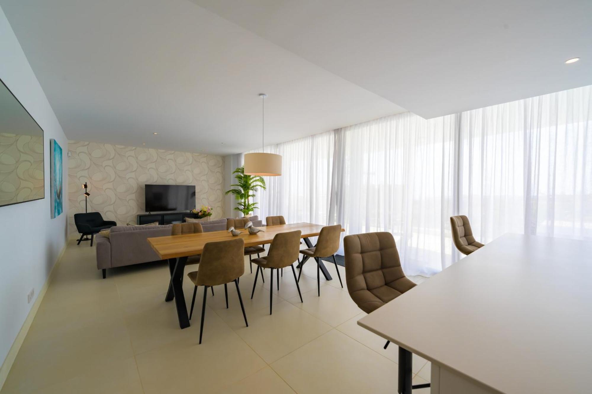 Apartment Amazing 3 Bedroom With Seaviews In Higueron Malaga
