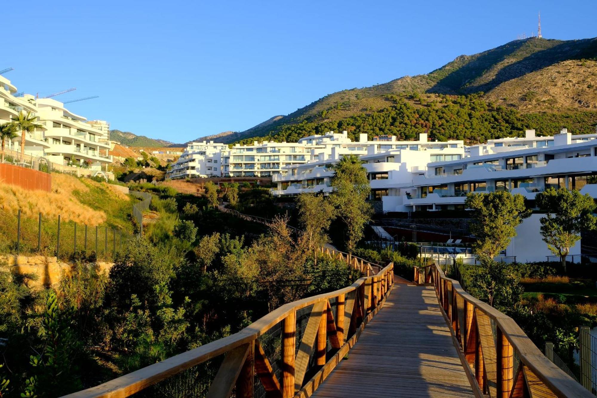 Amazing 3 Bedroom With Seaviews In Higueron *