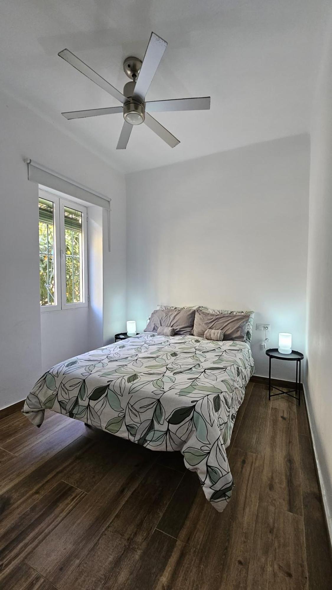 Malaga Home Apartment *