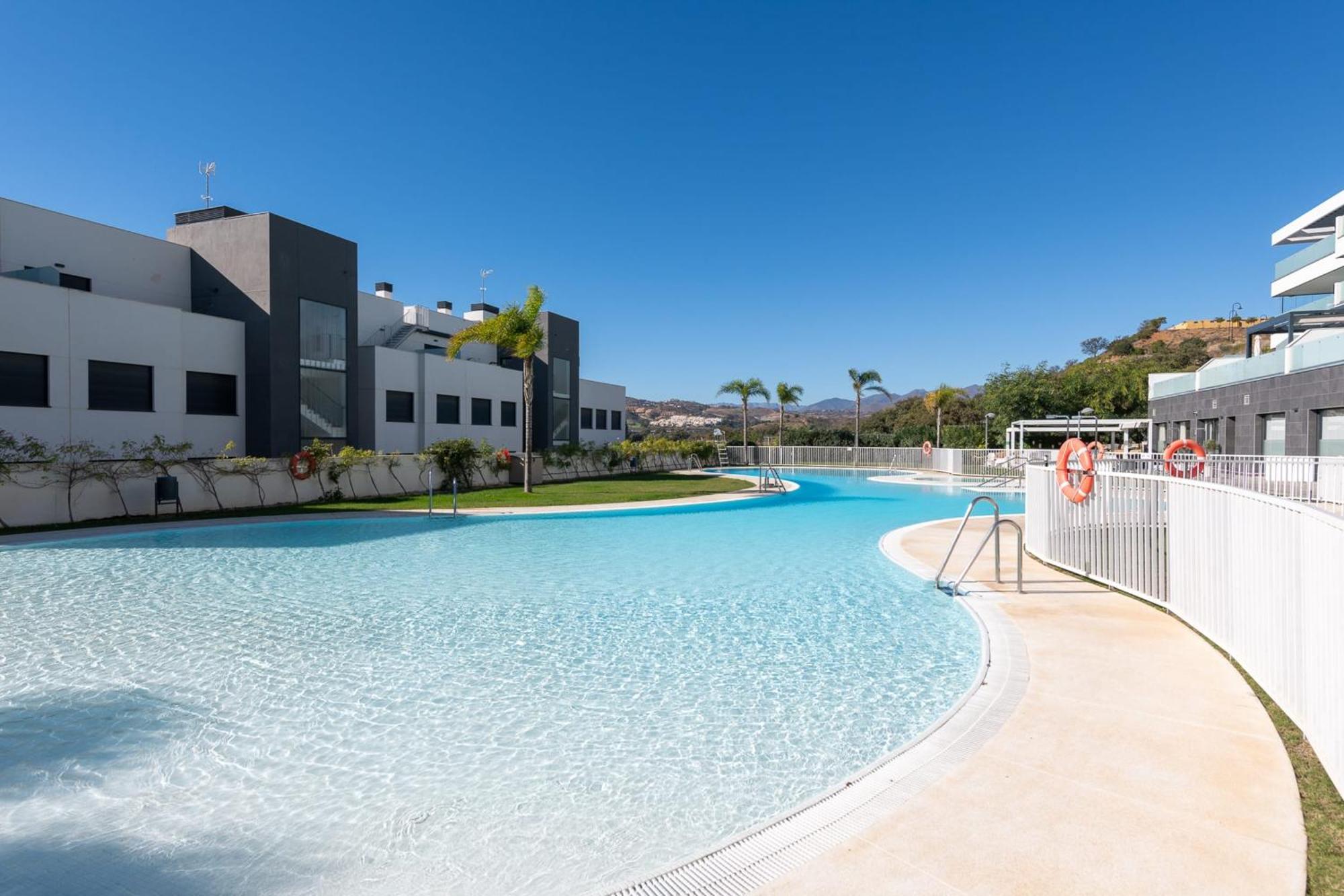 Amazing 3 Bedroom Penthouse With Private Pool In Cala Serena - La Cala Malaga