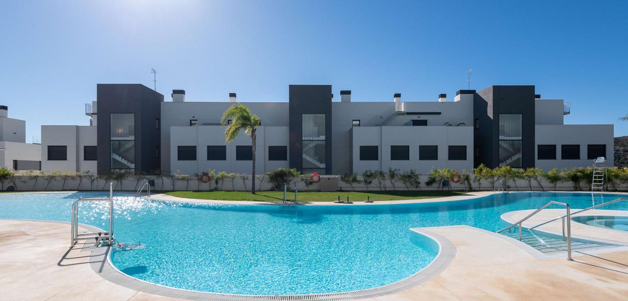 Amazing 3 Bedroom Penthouse With Private Pool In Cala Serena - La Cala * Malaga