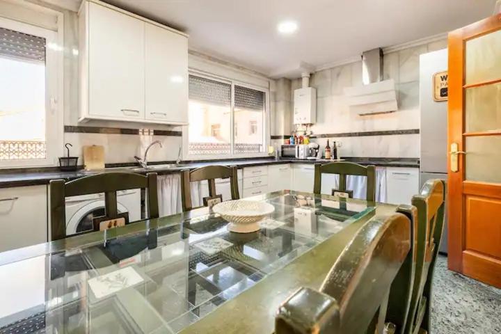 Precioso Con Patio Apartment Malaga