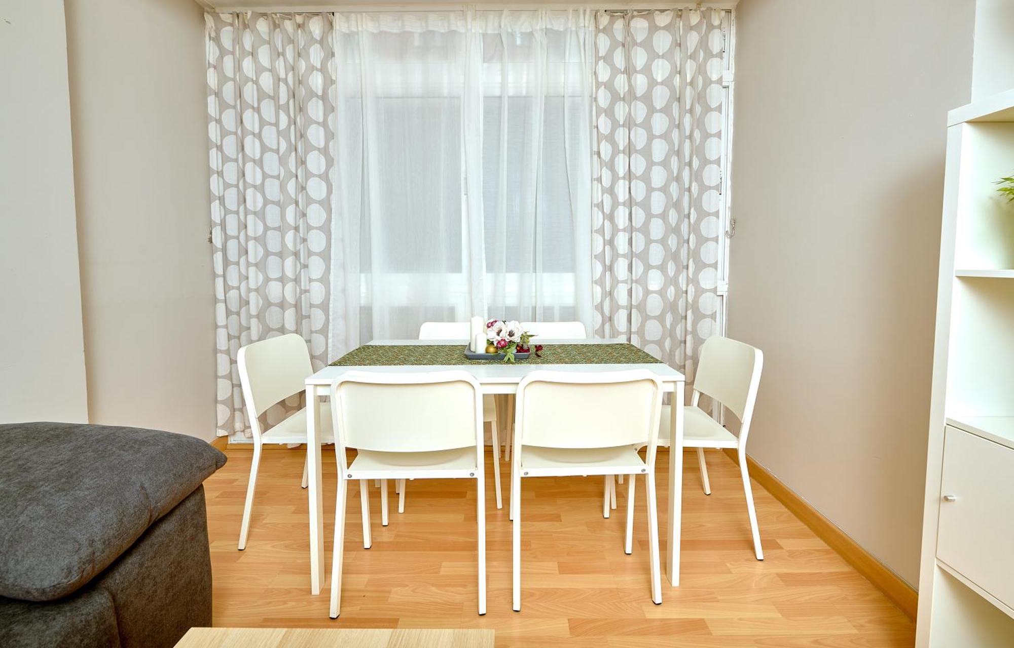 Apartment Holidays2malaga Train Station Area *