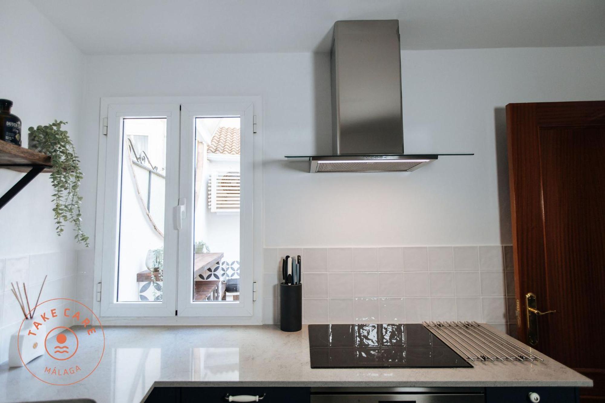 Apartment Casa Riad With Spacious Patio - Tcm