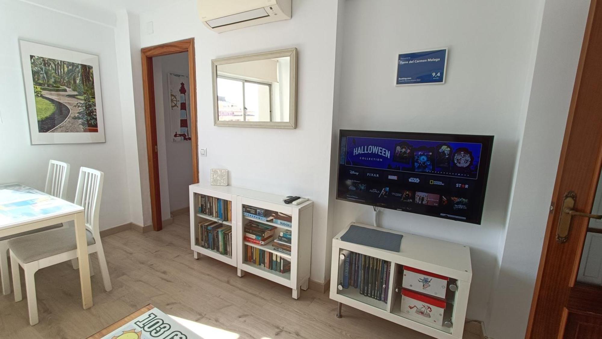 Torre Del Carmen Apartment *