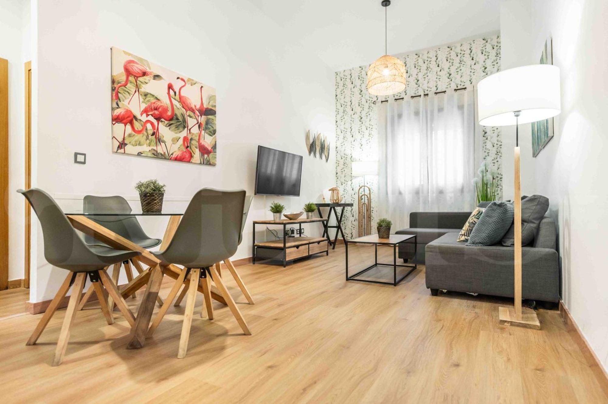 3br With Parking And Patio In The Center By Rems Apartment Malaga