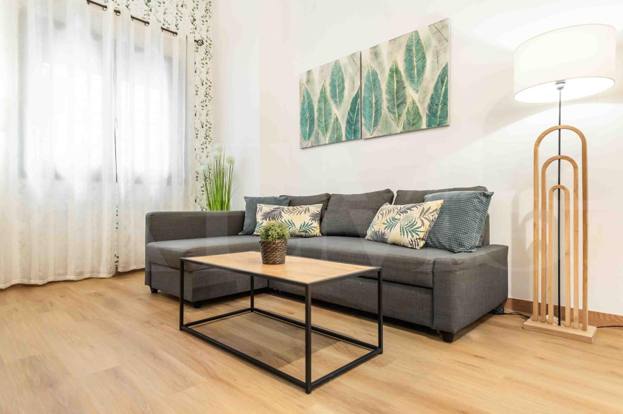 3br With Parking And Patio In The Center By Rems Malaga