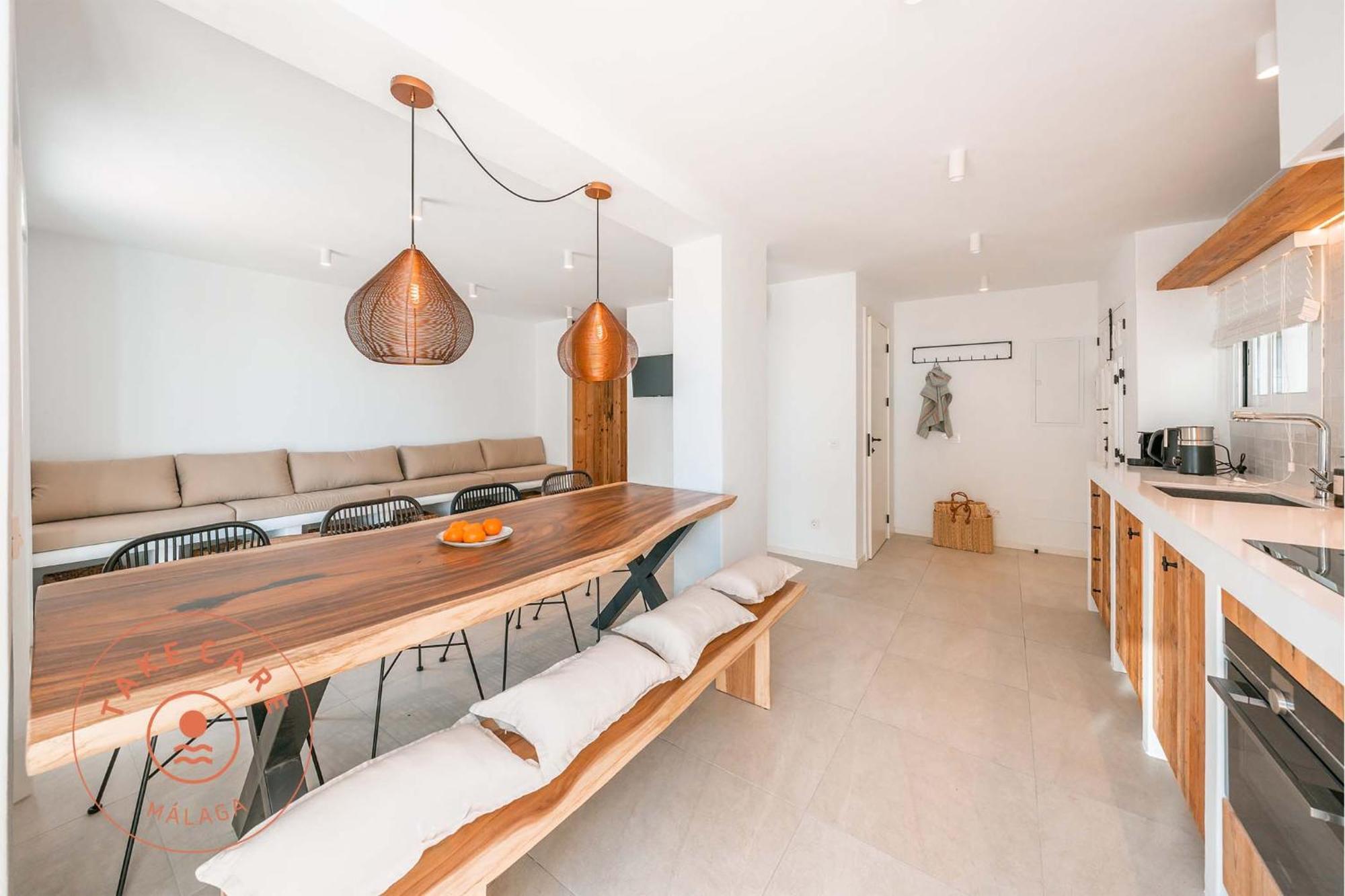 Luxury House In El Palo! - Tcm