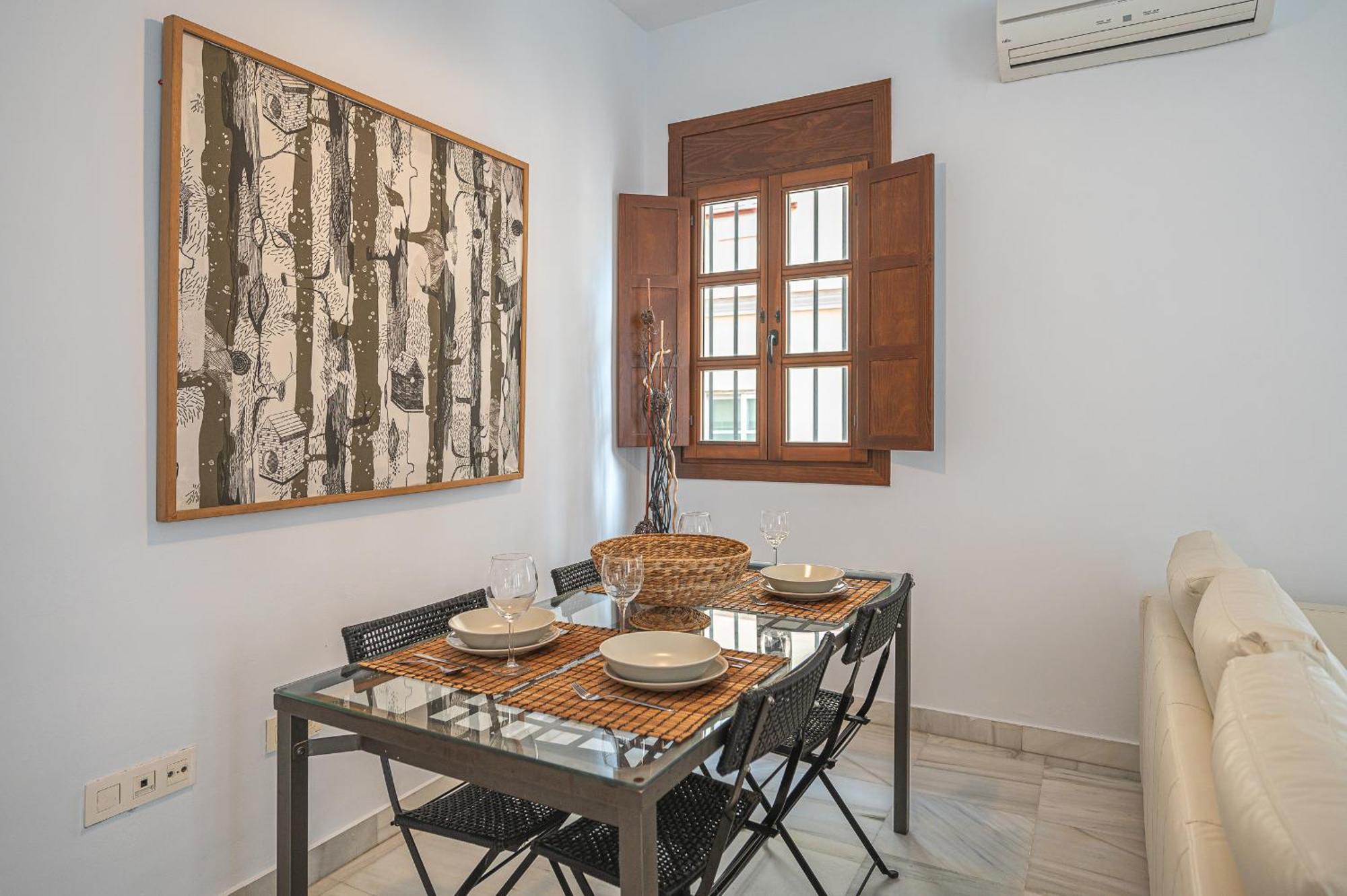 Dona Elvira Carreteria Apartment Málaga