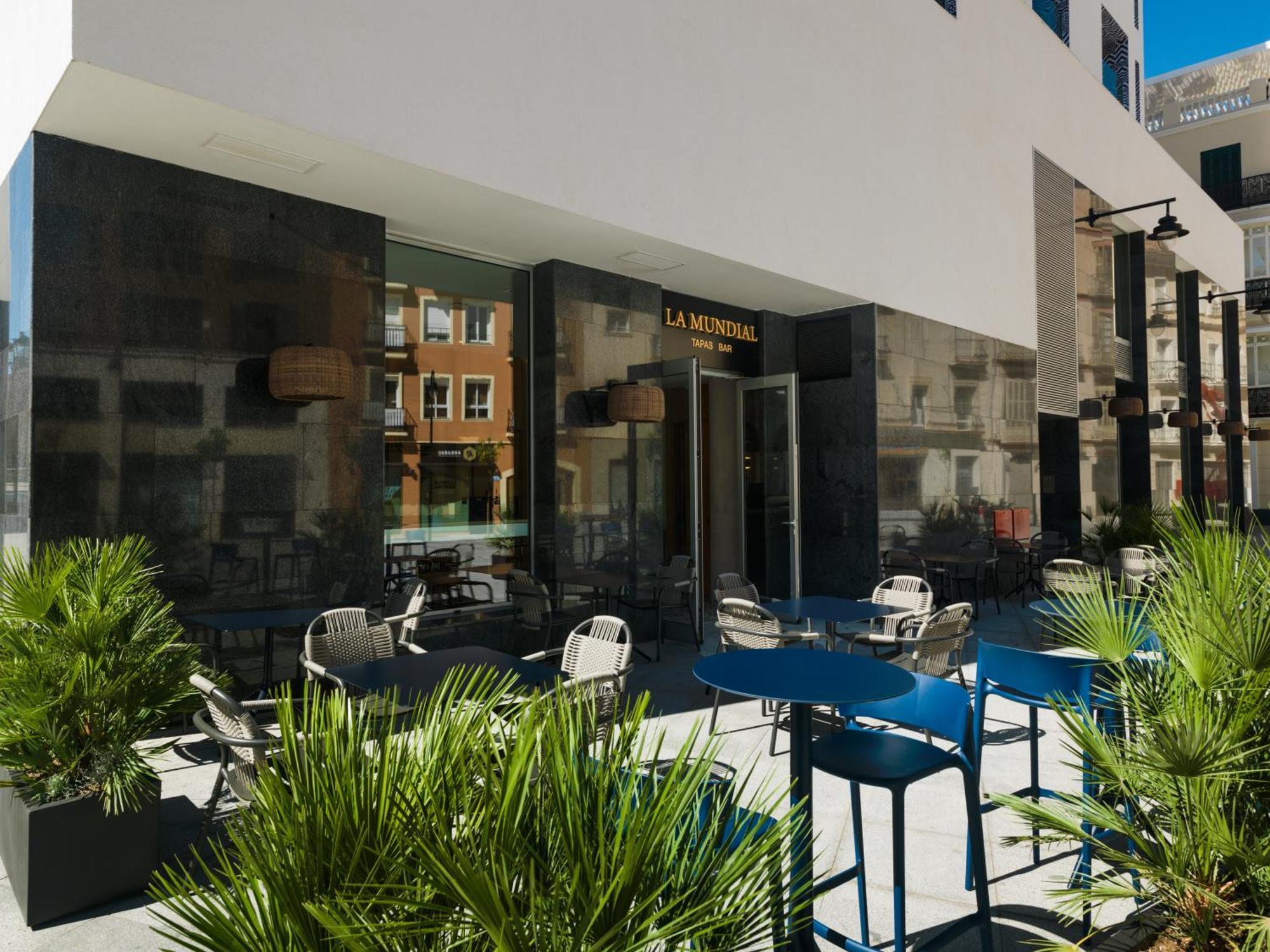 H10 Croma Hotel