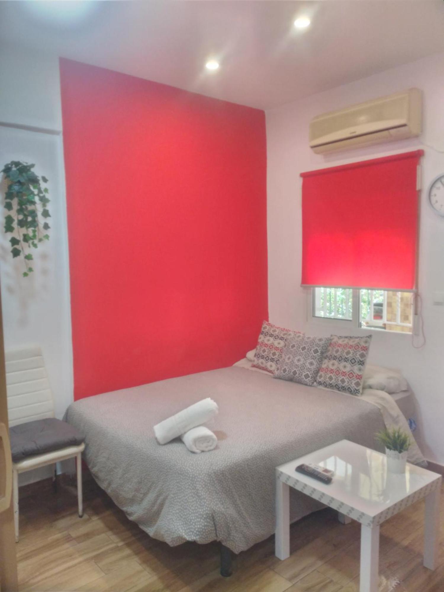 Apartment Estudio Cerca Del Carrefour Rosaleda