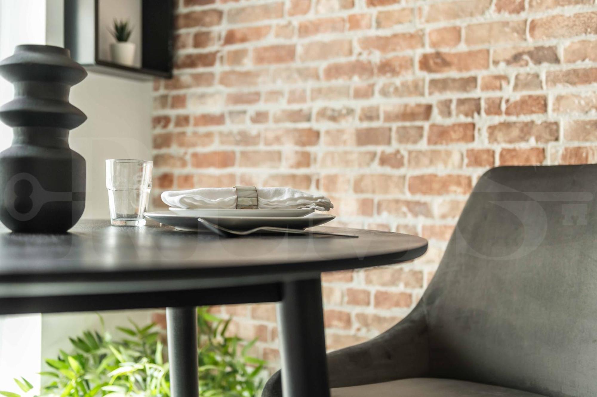 Modern With Private Rooftop Terrace By Rems