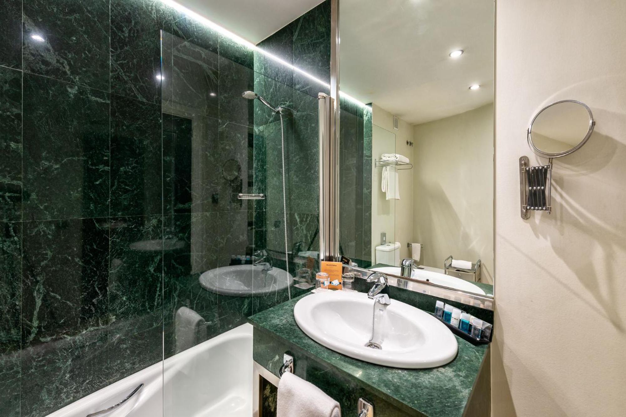 Mariposa Hotel 4*