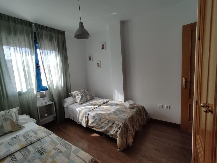 Apartment Ayala Beach *