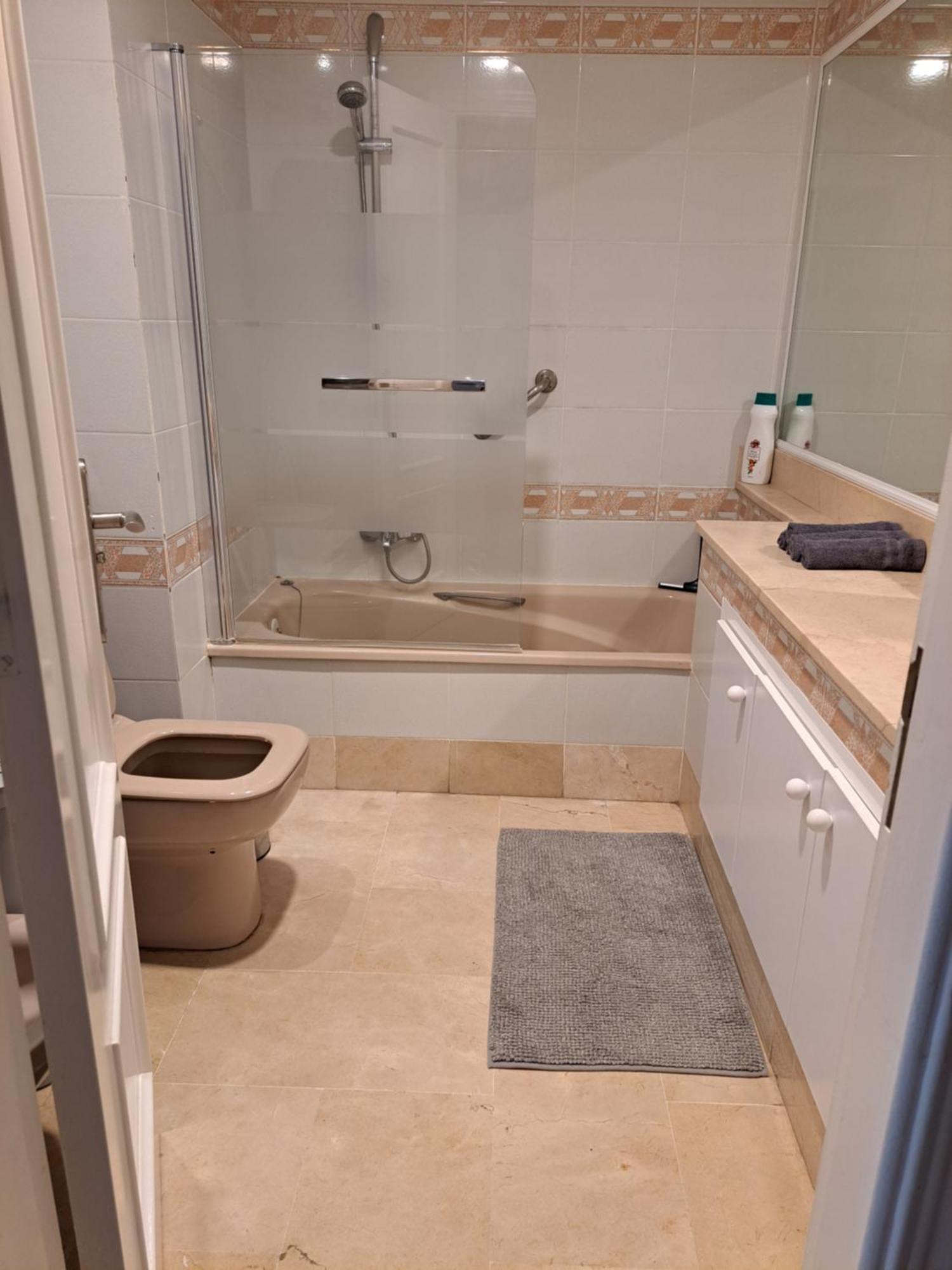 Apartment Beautiful 2 Bed With Pool And Golf Views
