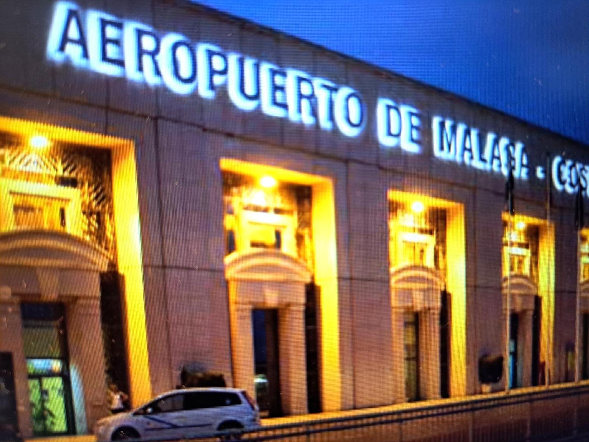 Beautiful 2 Bed With Pool And Golf Views * Malaga