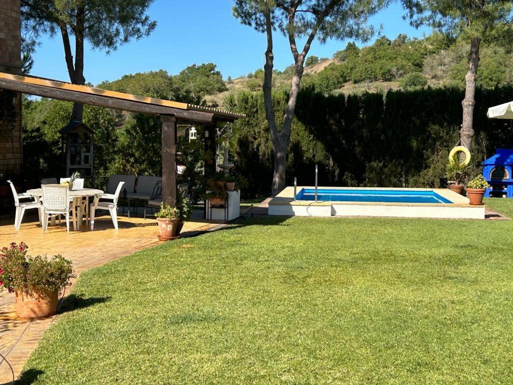Cupiana Piscina Privada Holiday home *