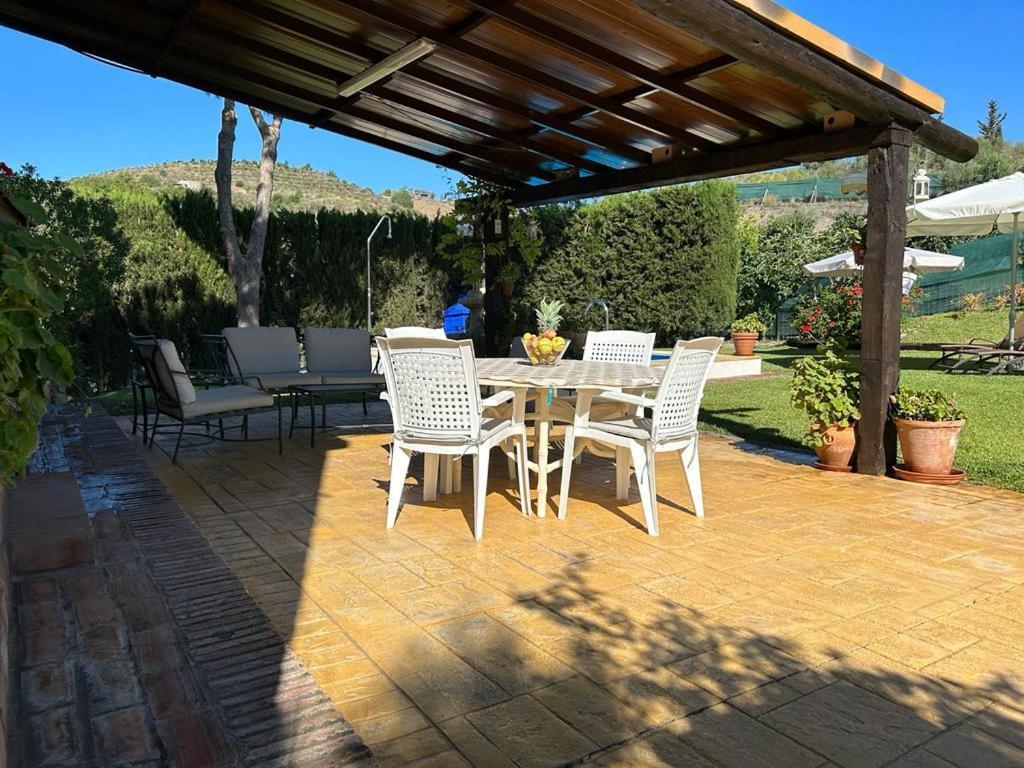 Cupiana Piscina Privada Holiday home