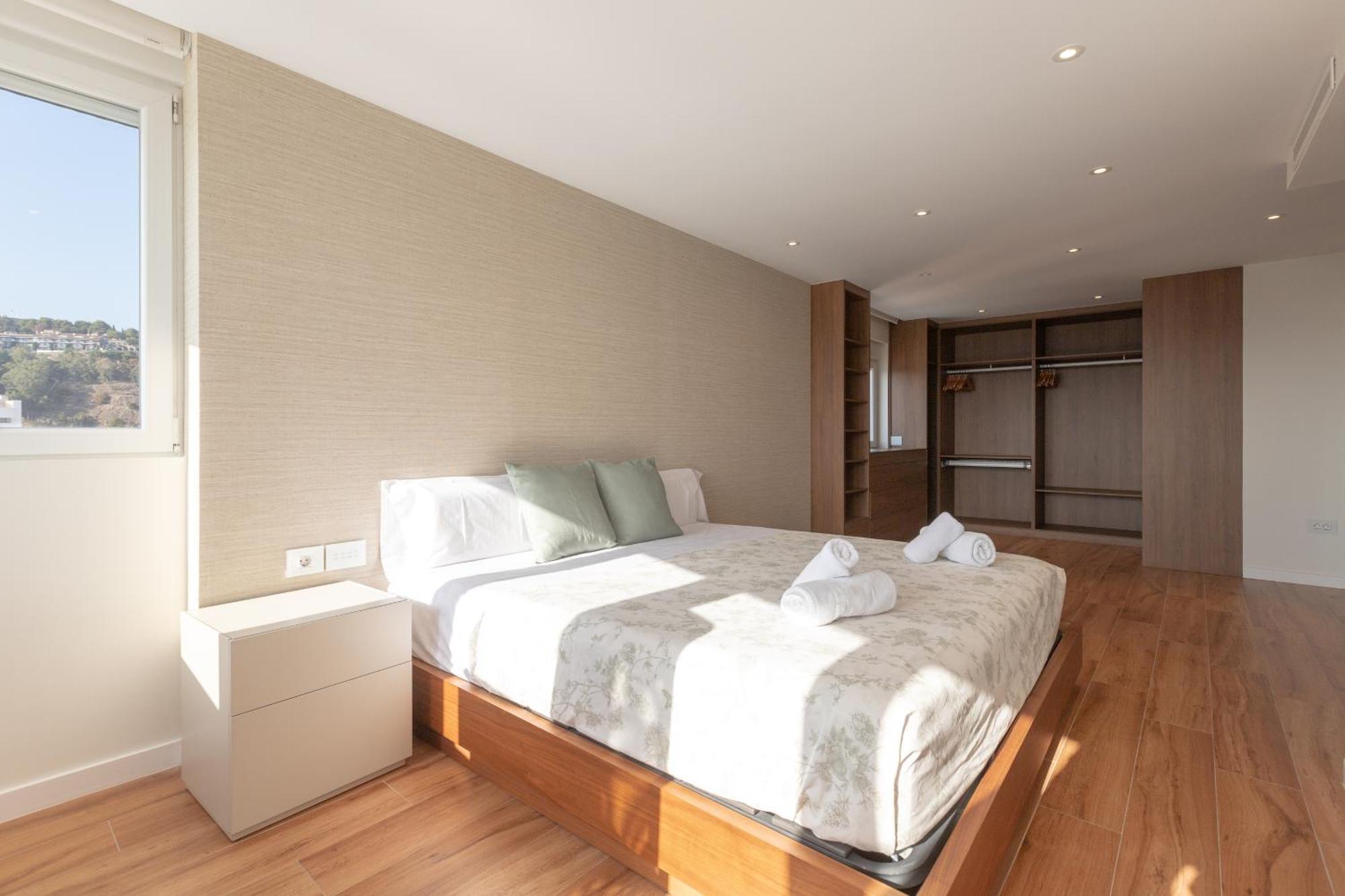 Luxury Beach/port Apartment