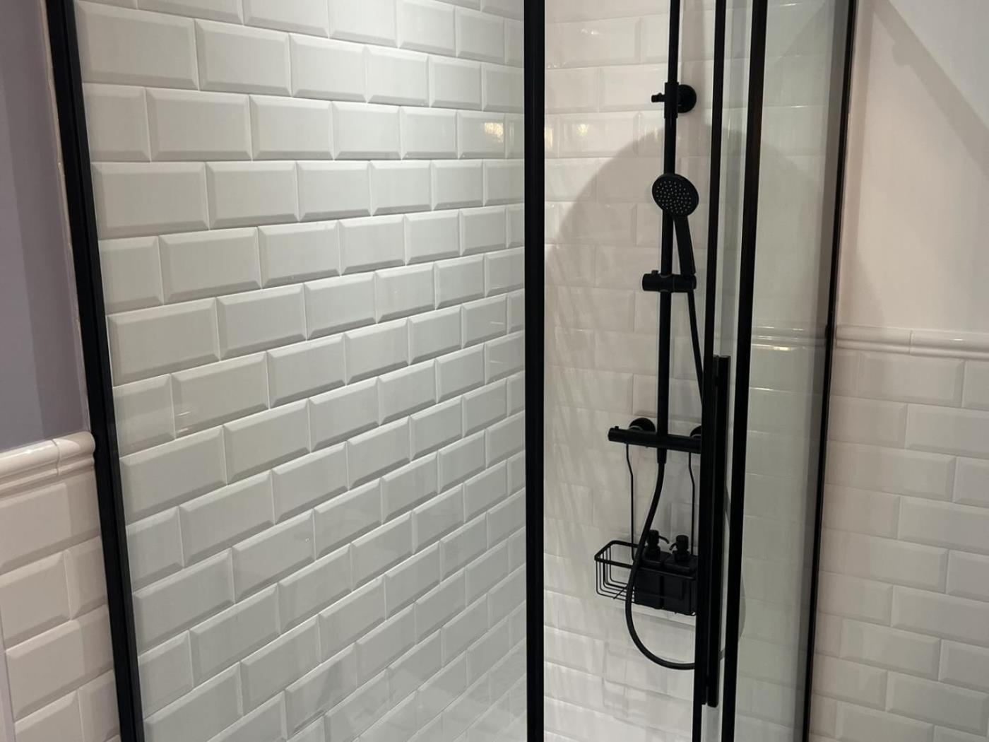Cd-p Loft, New Charming Loft With Private Patio, Center, Quite Neighborhood Apartment *