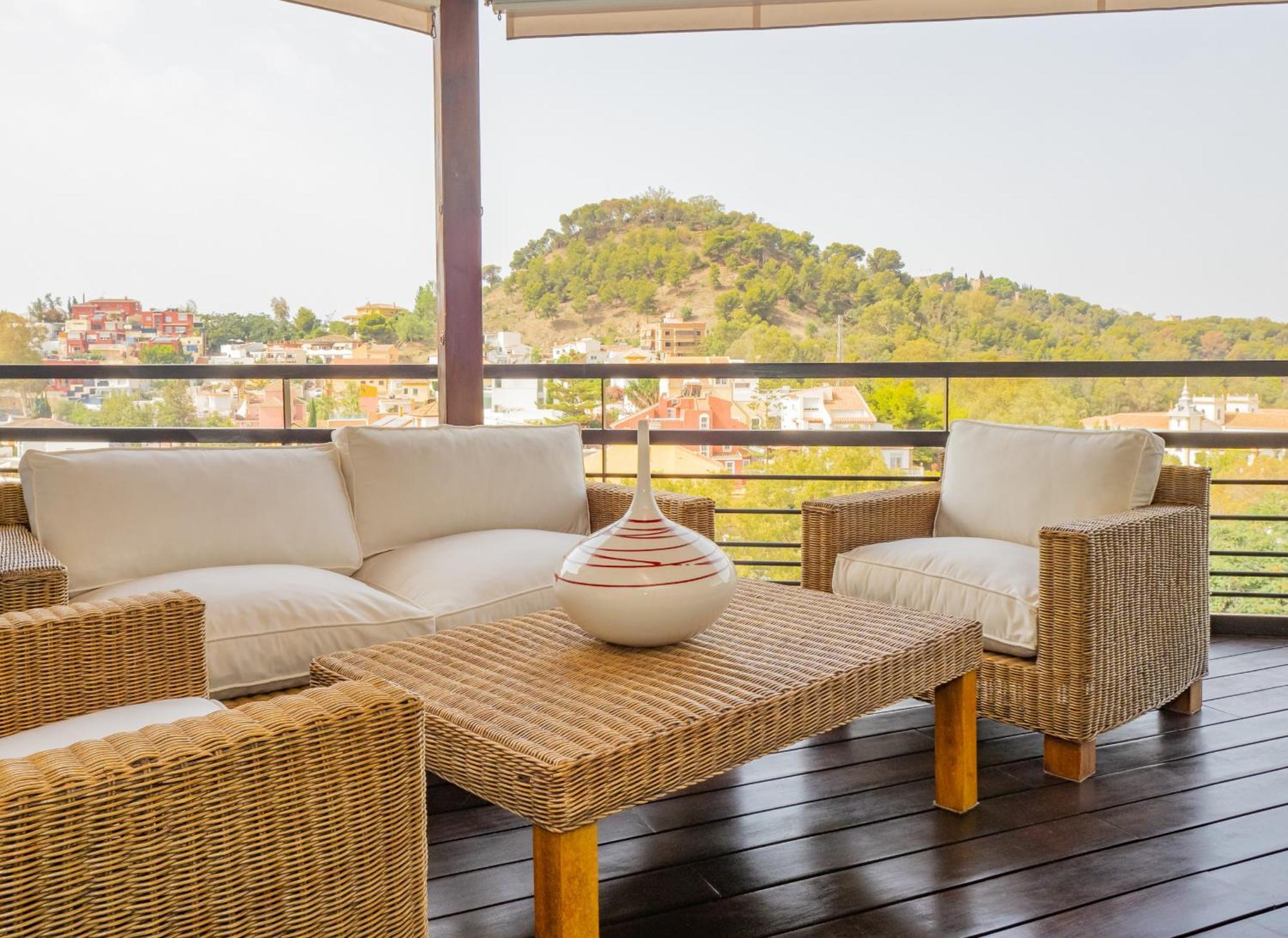 Cubo's Gibralfaro Townhouse Malaga