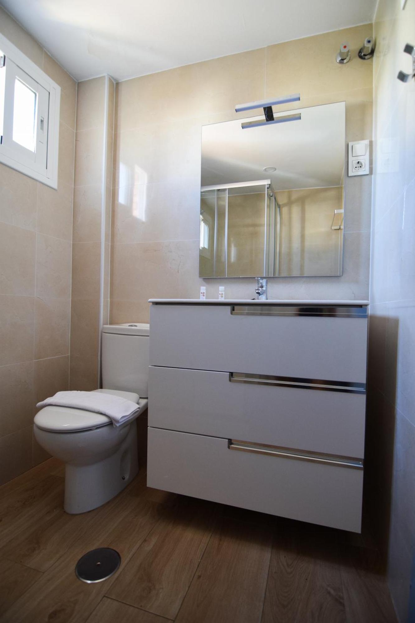 Cremades Duke Malaga