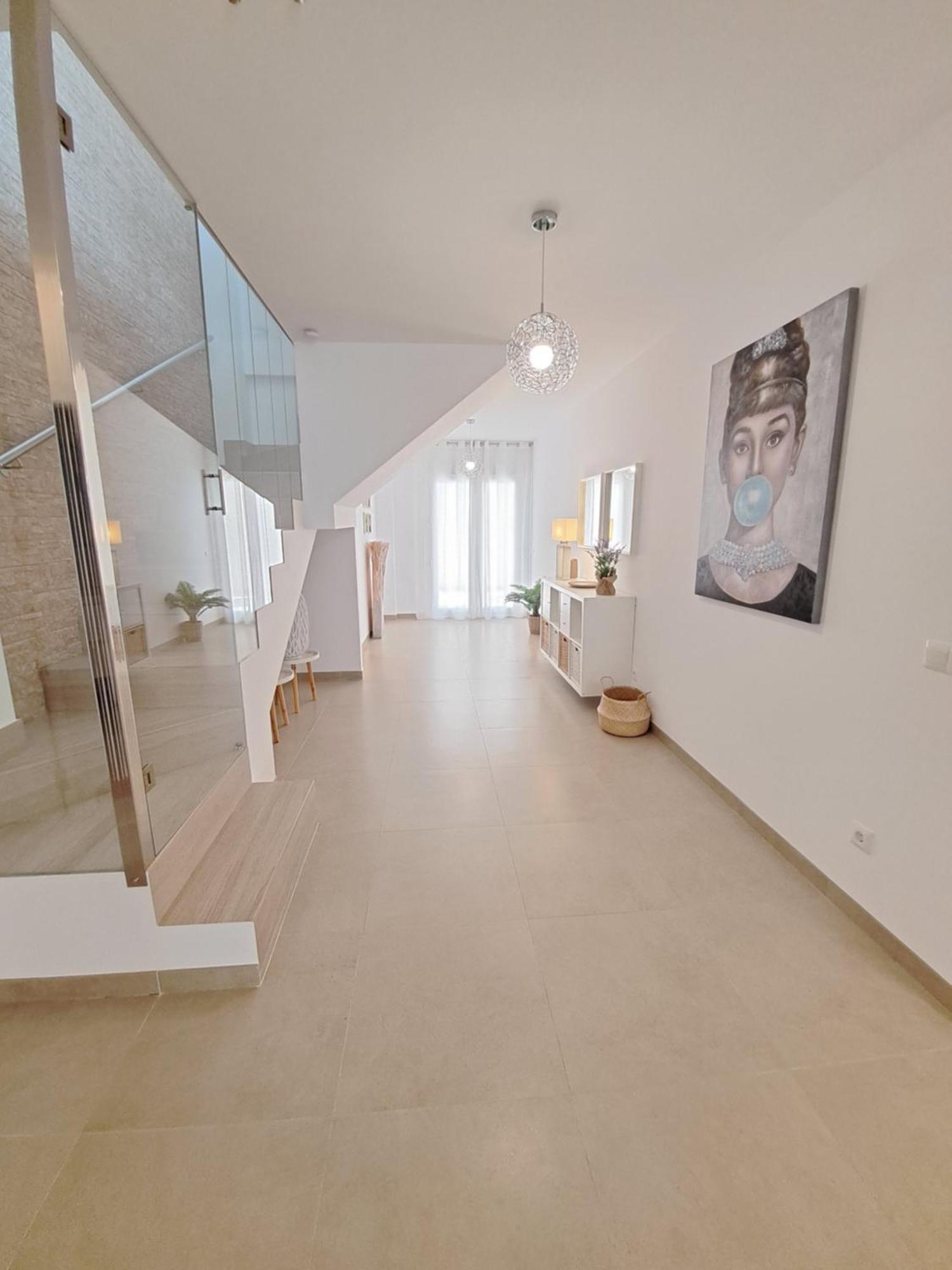 Tres J Villa Malaga
