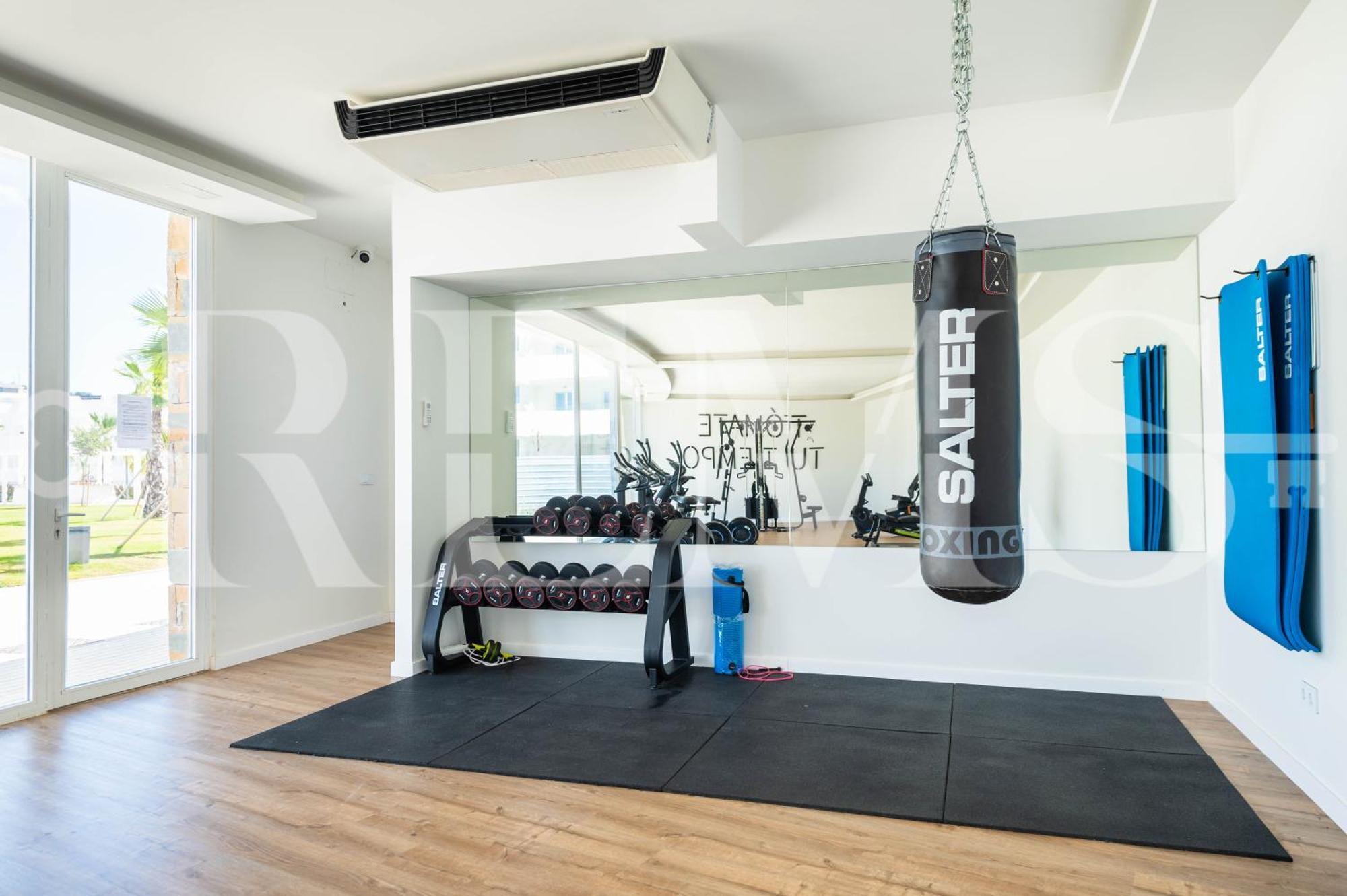 With Parking, Gym & Terrace By Rems * Malaga