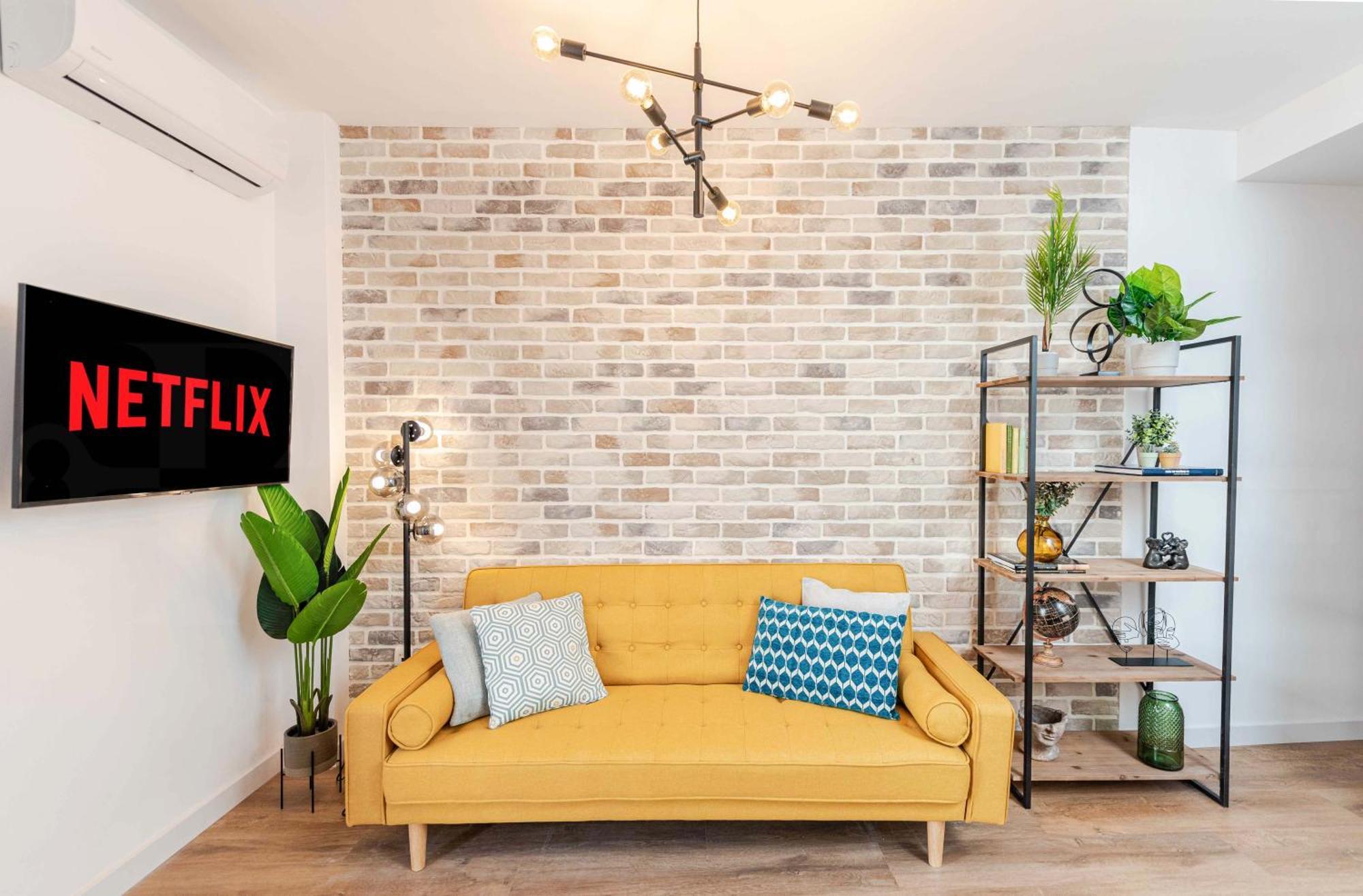 Apartment Rooftop & Private Jacuzzi In The Center By Rems