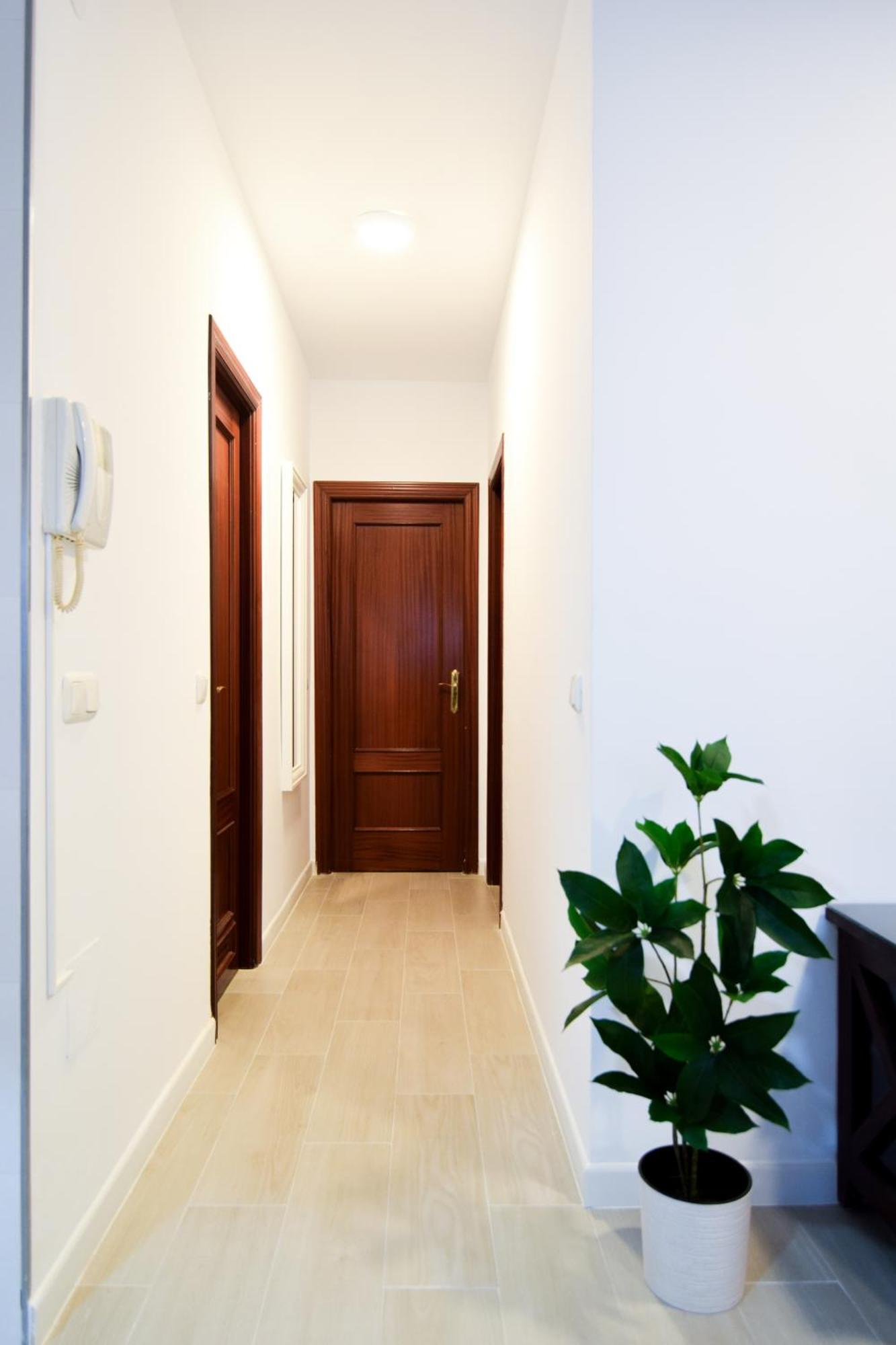 Letmalaga Cobblestone St. Apartment