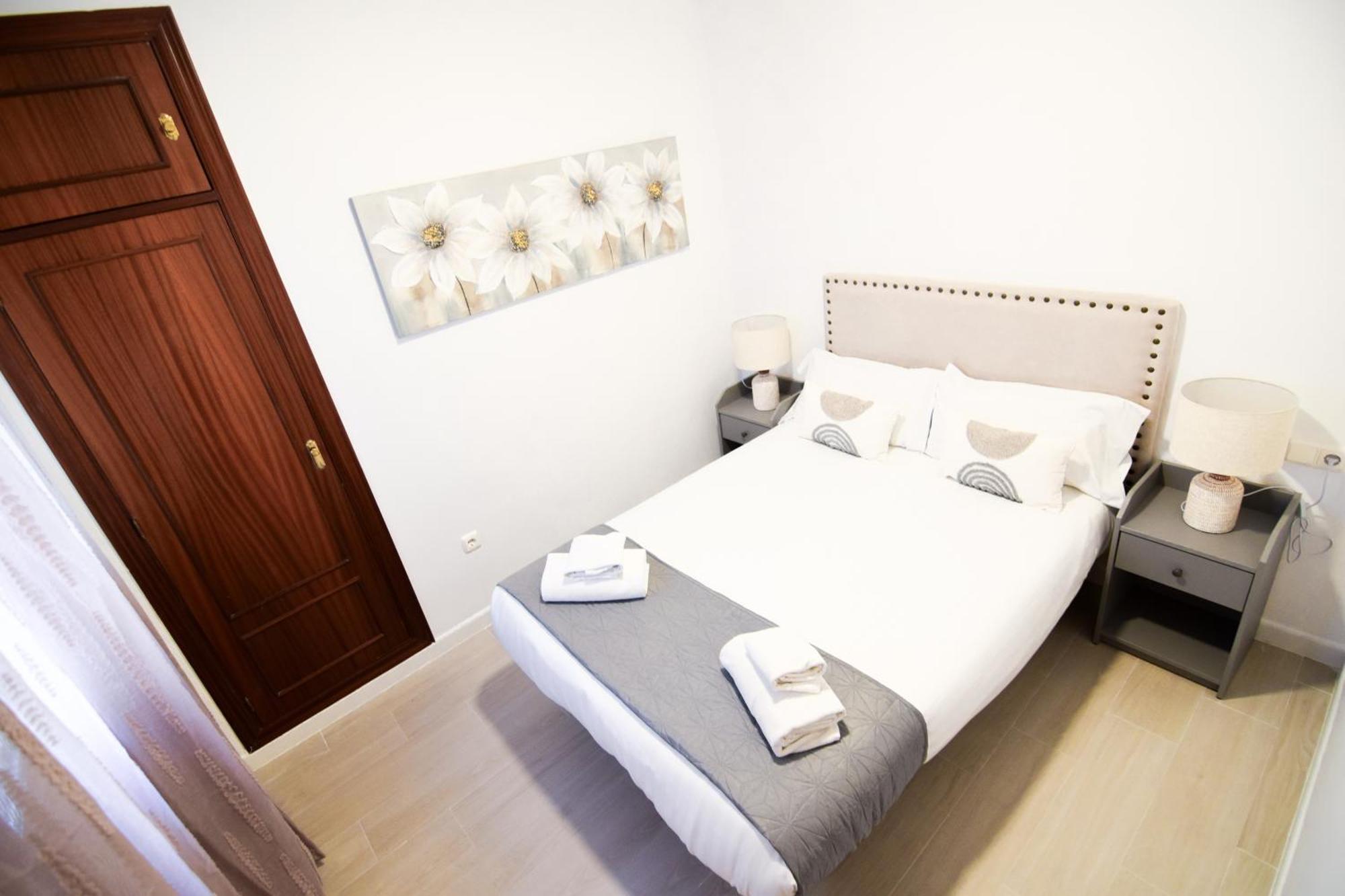 Apartment Letmalaga Cobblestone St. *
