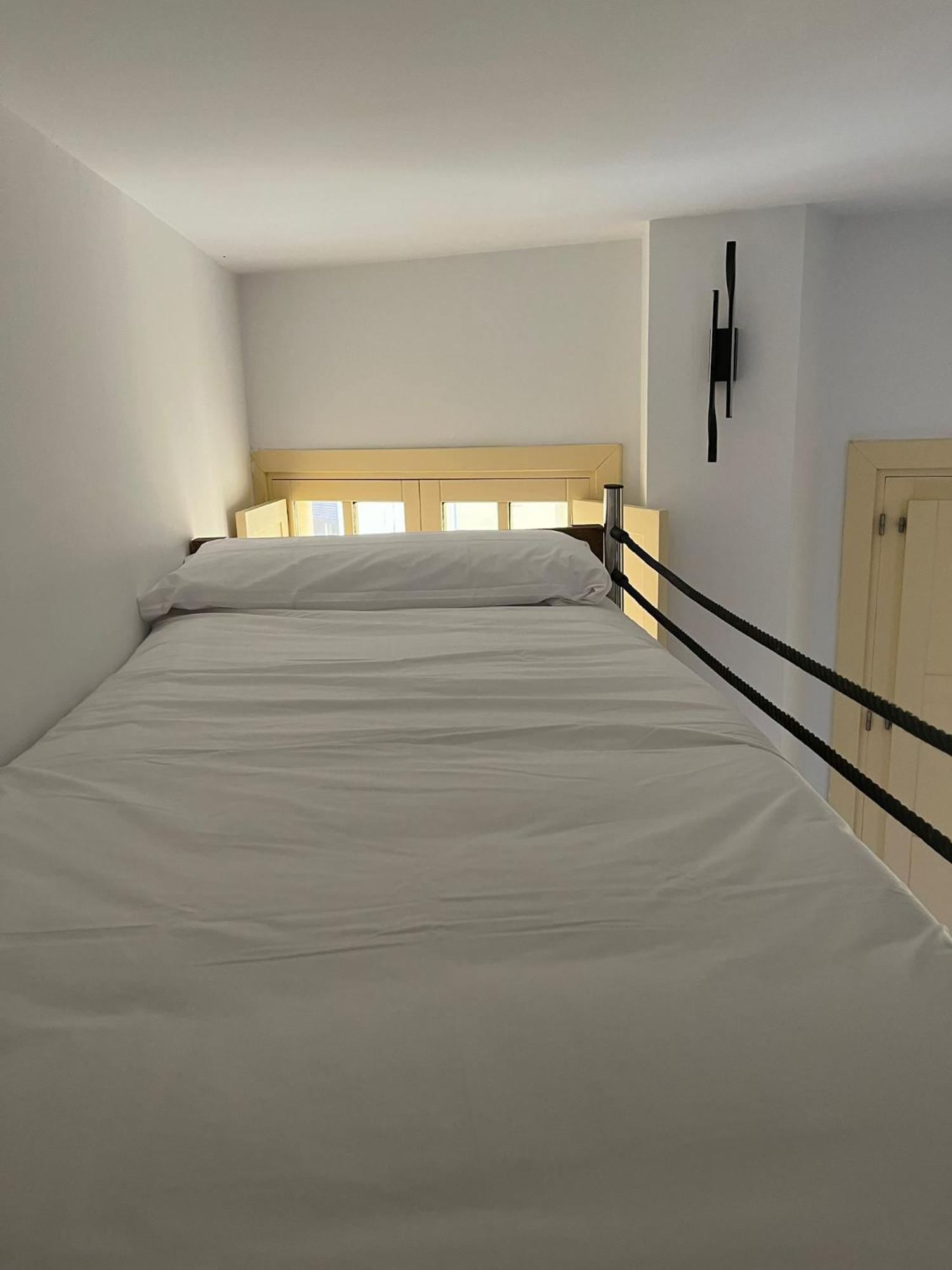 Luxury Chinitas 11 Apartment