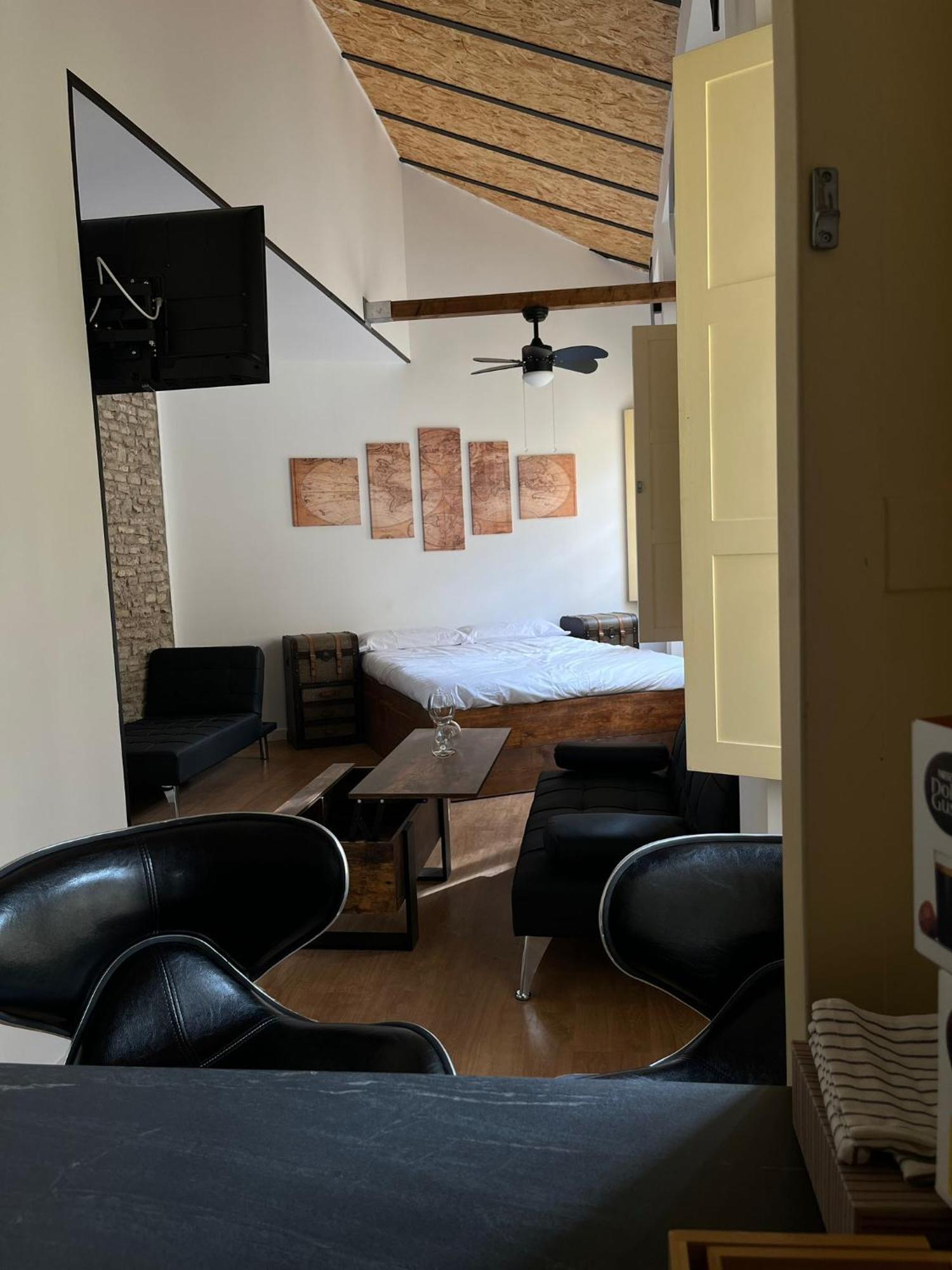 Apartment Luxury Chinitas 11