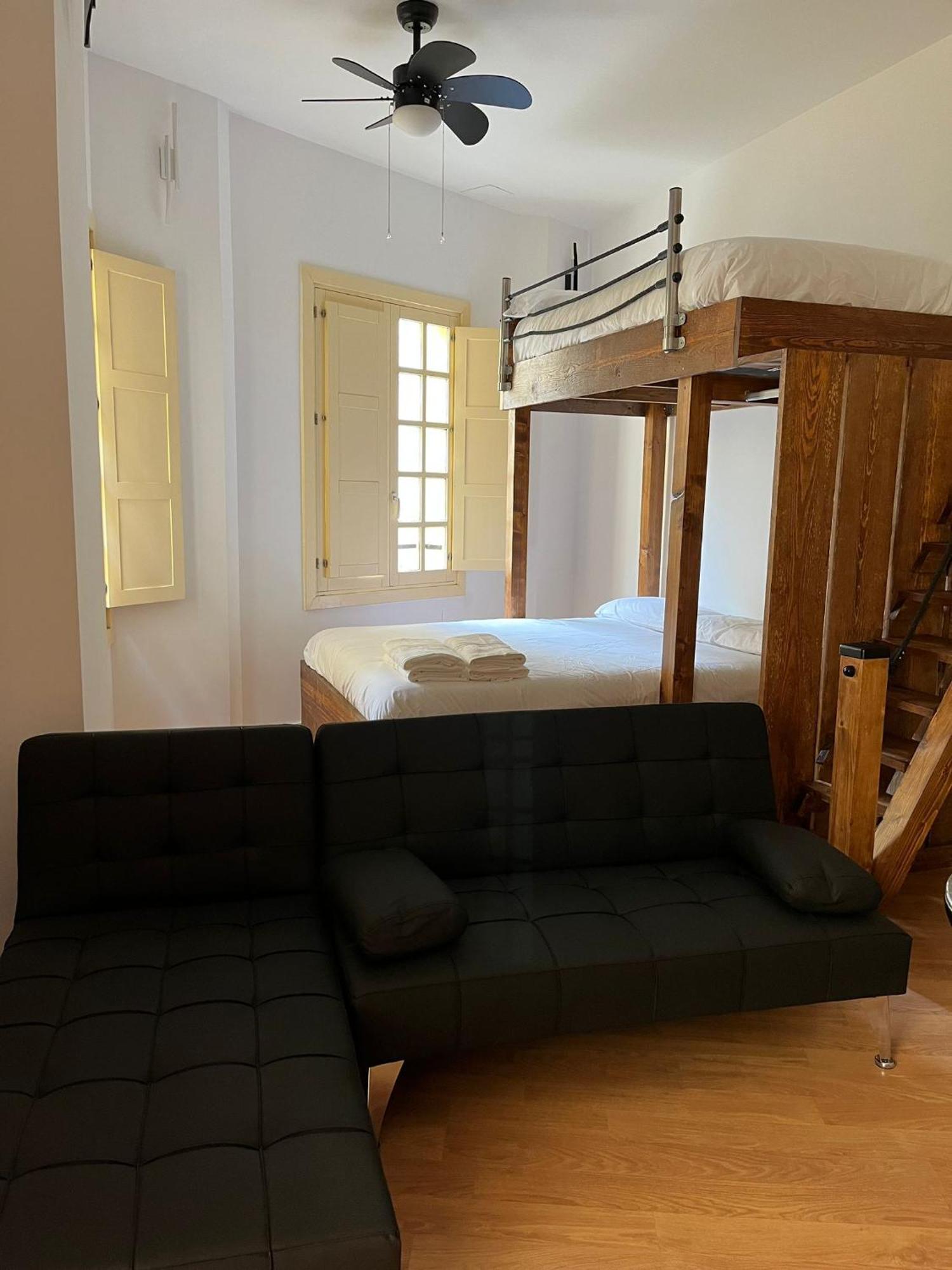 Luxury Chinitas 11 Apartment *