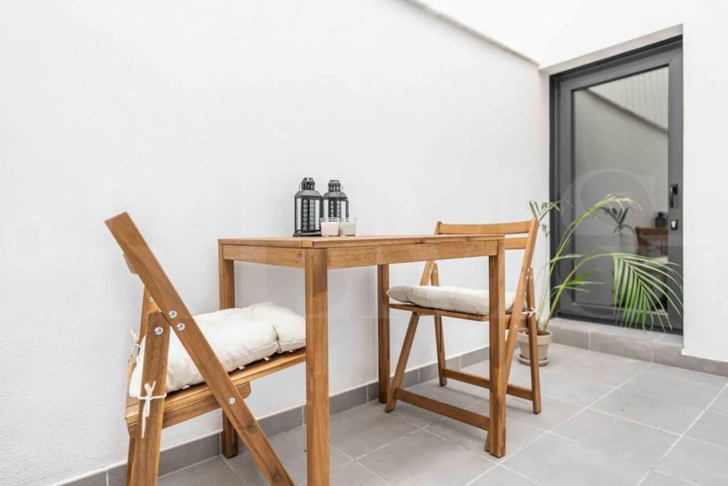 Fresh & Stylish With Parking By Rems Apartment *