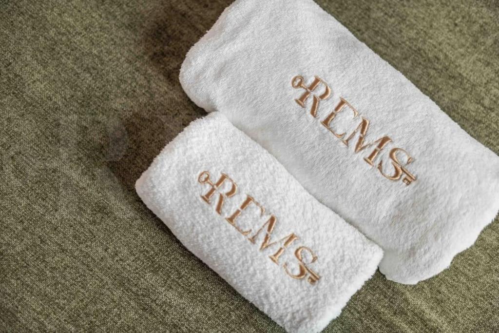 Fresh & Stylish With Parking By Rems * Malaga