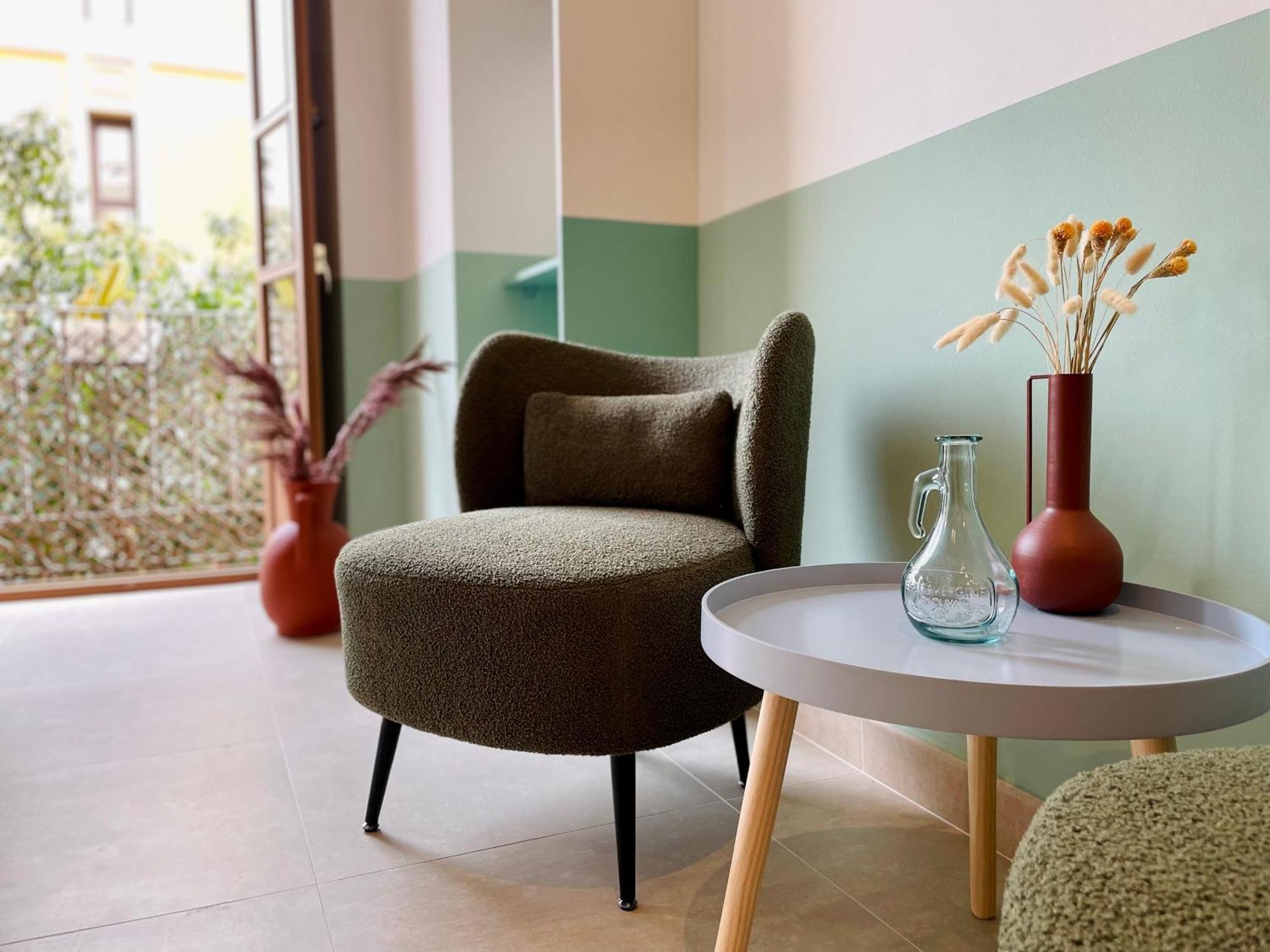 Apartment Nieuw - Kleurrijke Met Frans Balkon Málaga