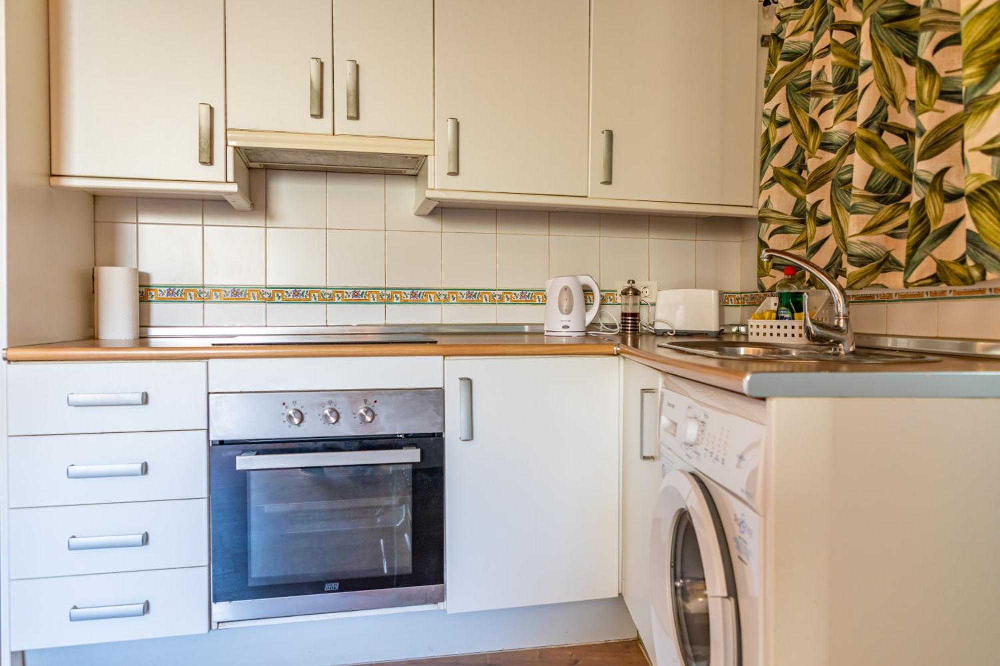 Calido Apartamento En Centro Con Terraza Apartment *