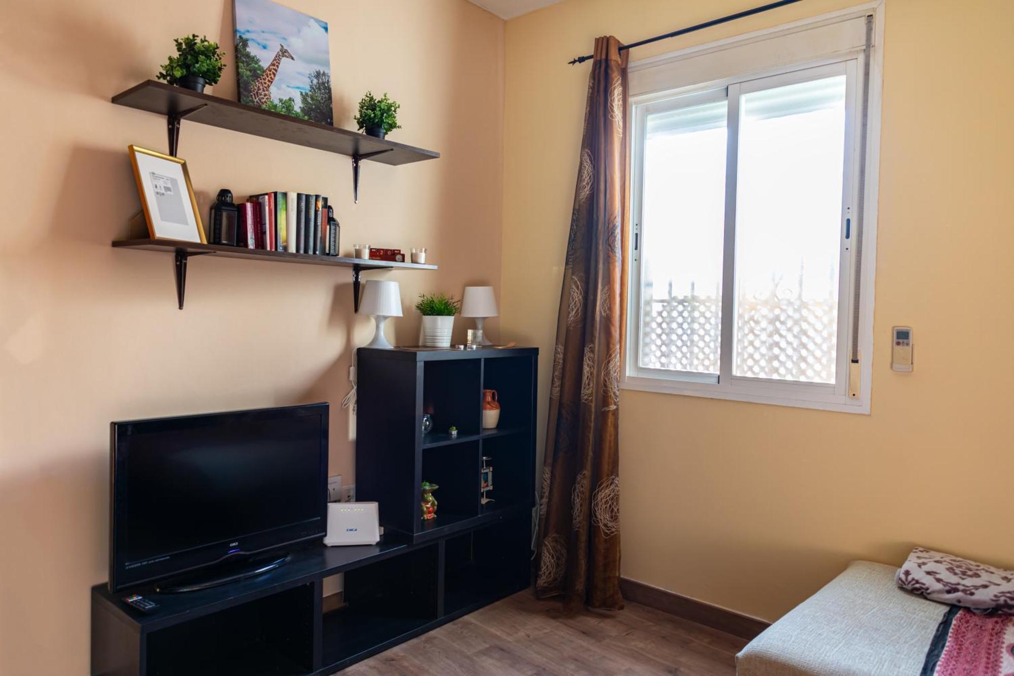Apartamento Calido Apartamento En Centro Con Terraza