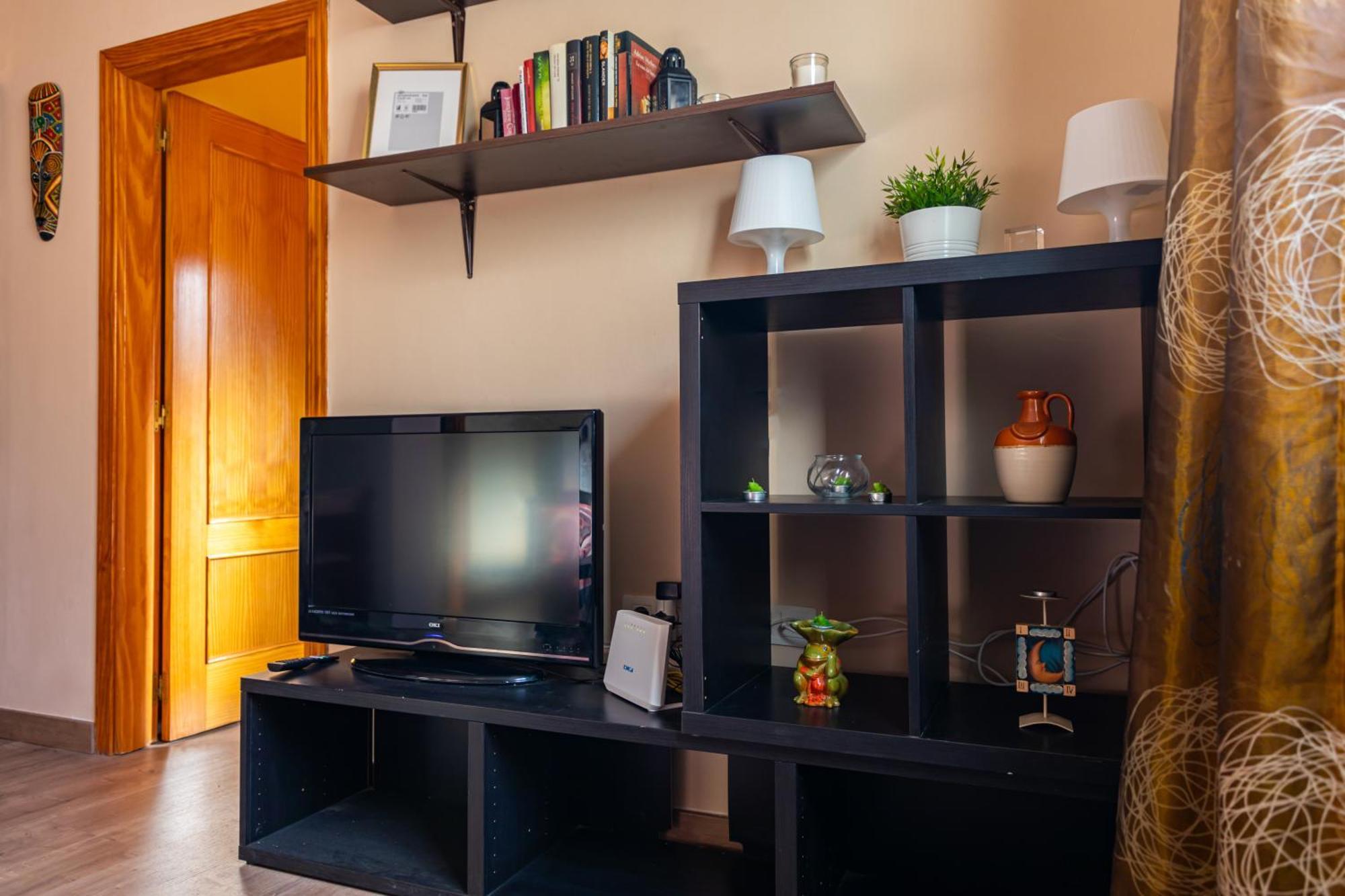 Calido Apartamento En Centro Con Terraza Malaga