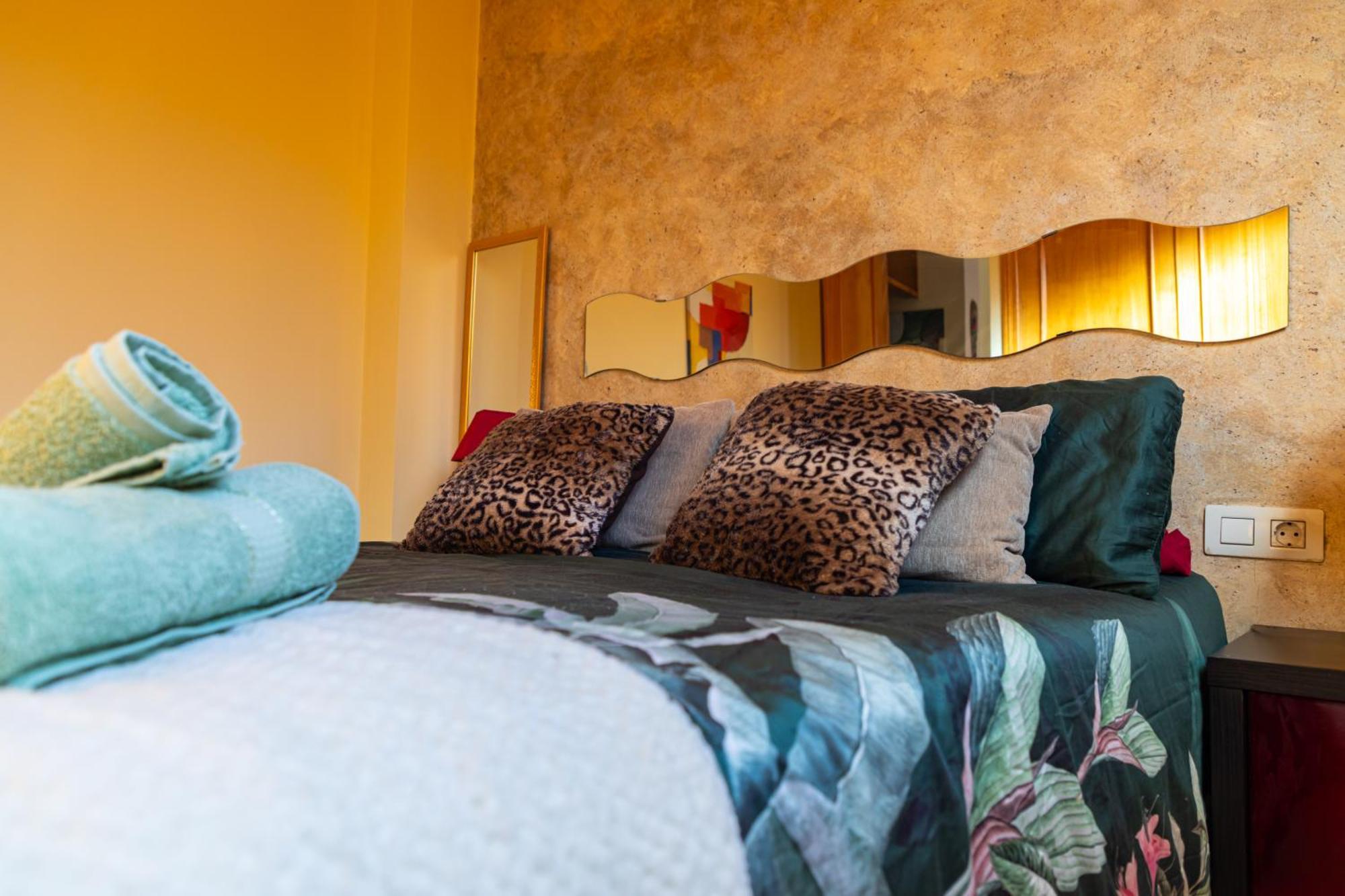 Calido Apartamento En Centro Con Terraza * Malaga