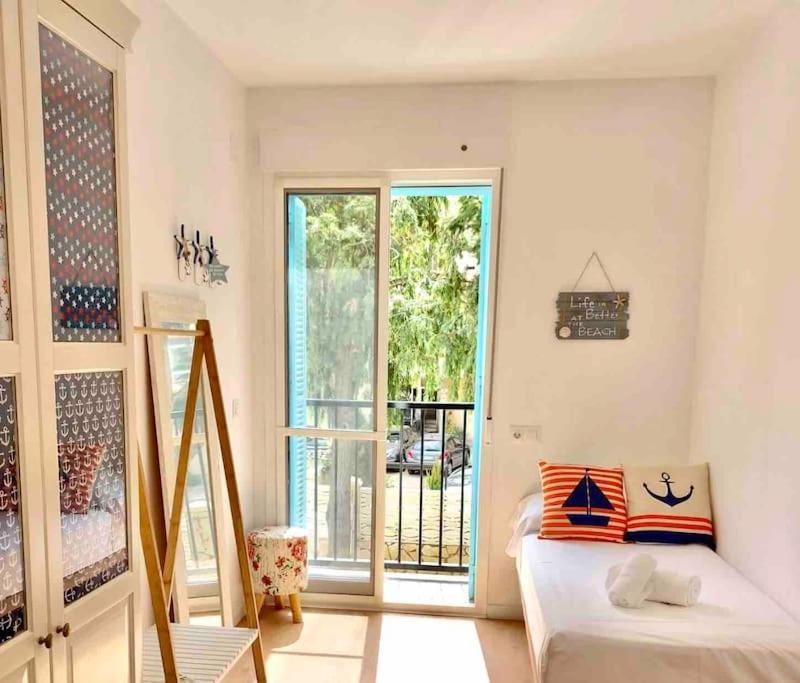 New Fantastic Duplex With Terrace Malaga
