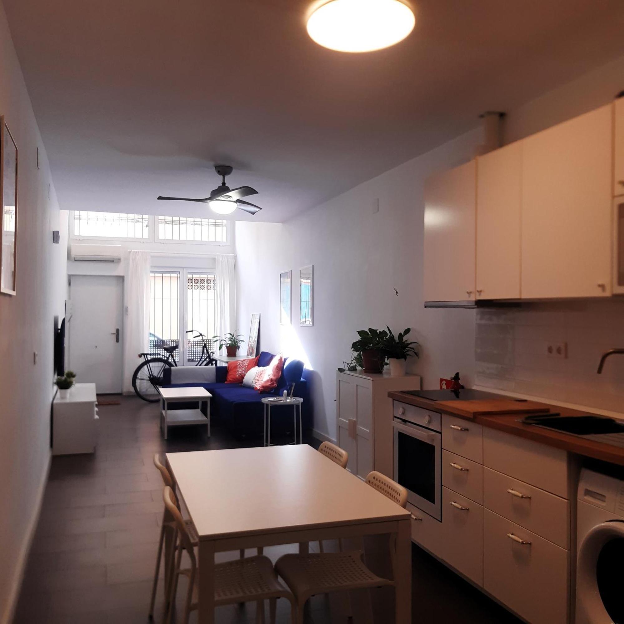 La Caramba Amplio En La Playa Apartamento Málaga