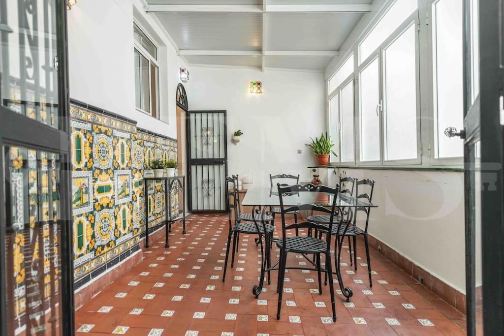 Charming With Private Patio By Rems Apartment