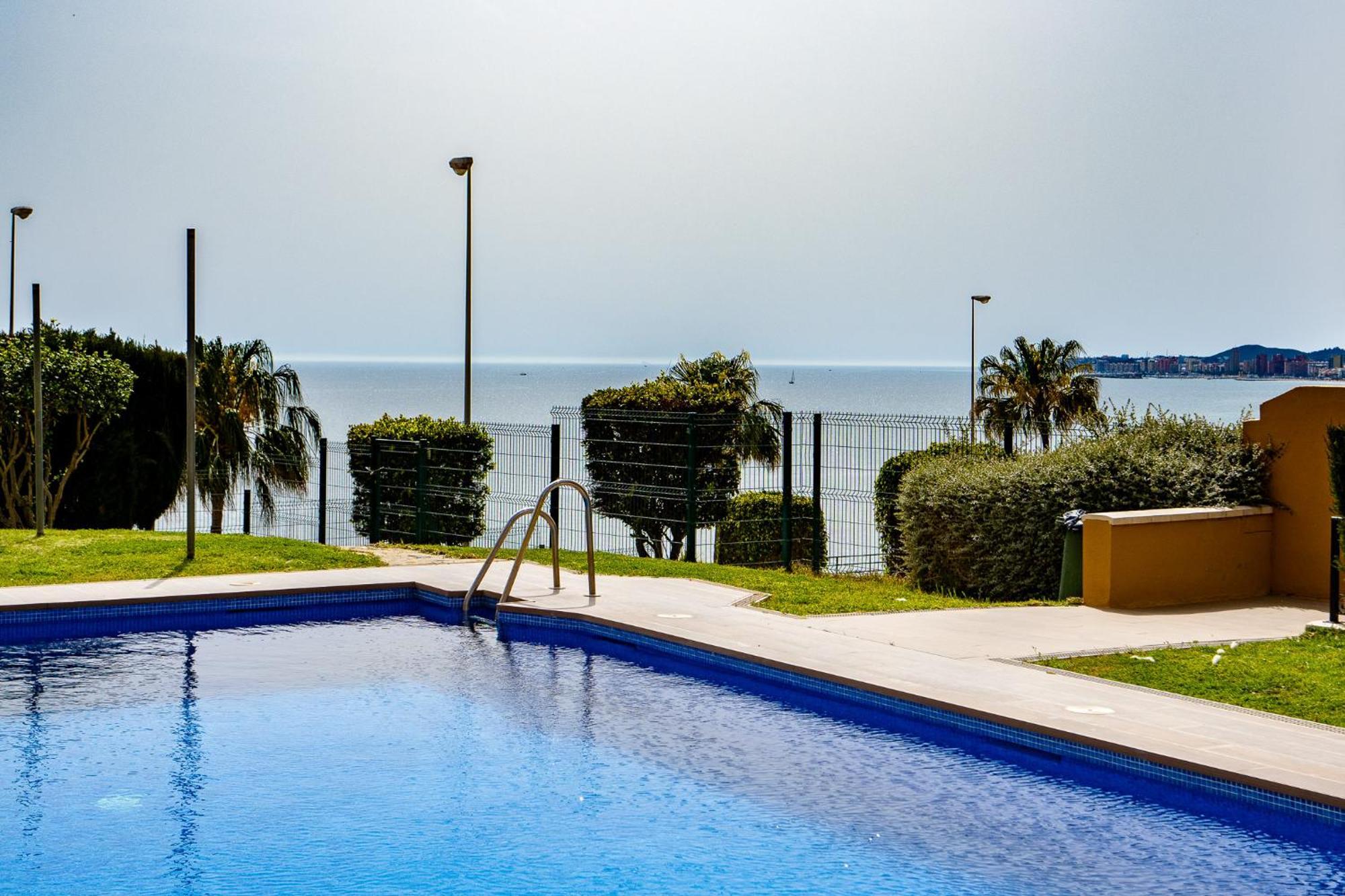 Apartment Magnifico Piso De Playa En Benalmadena Costa