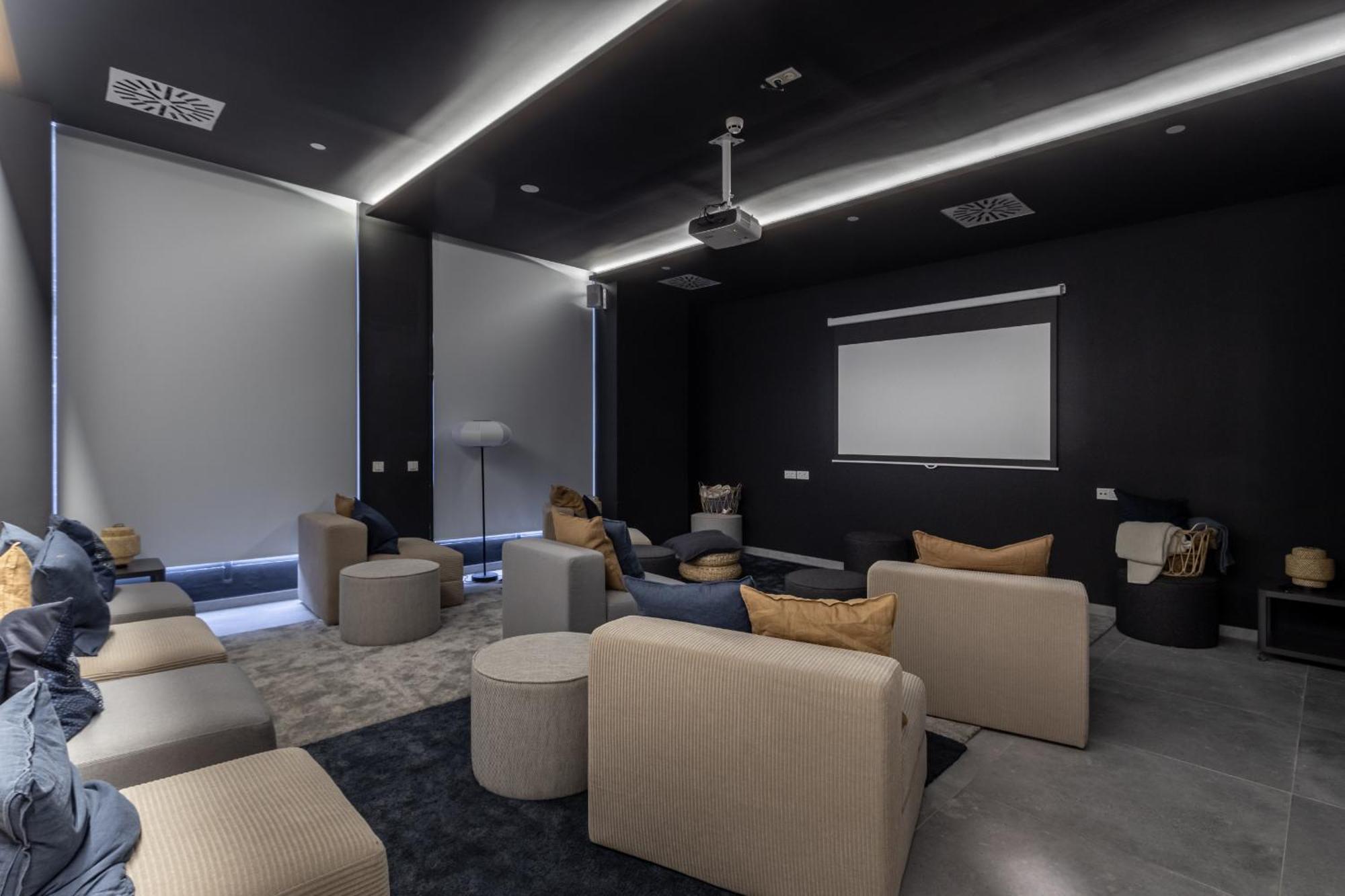 Gloria Urban Nest Parking Included Apartment Malaga